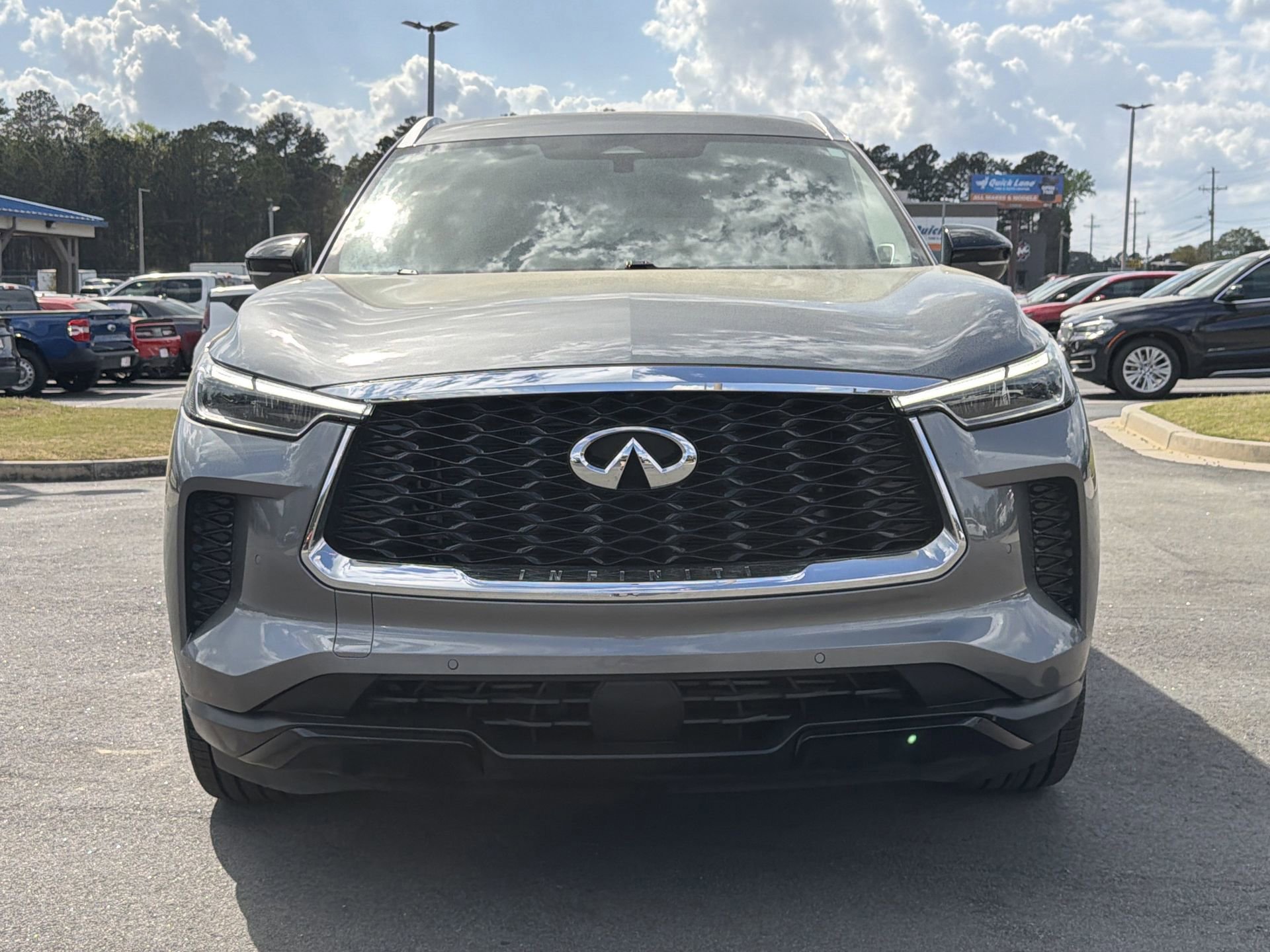 Used 2023 INFINITI QX60 Luxe w/ Performance Audio Package image 8
