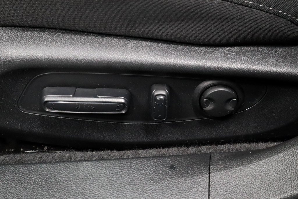 Used 2025 Honda Accord SE image 27