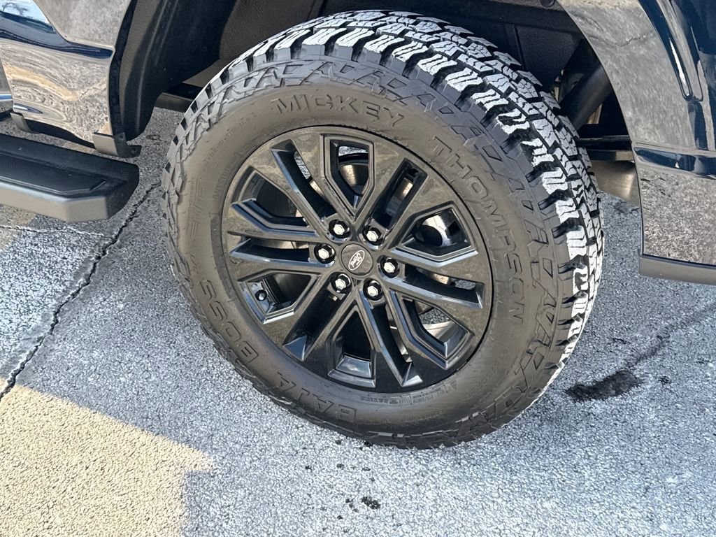 Certified 2025 Ford F150 Lariat w/ Equipment Group 501A Mid image 17