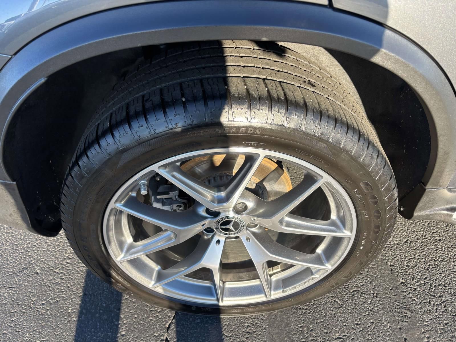 Used 2022 Mercedes-Benz GLC 300 4MATIC image 12