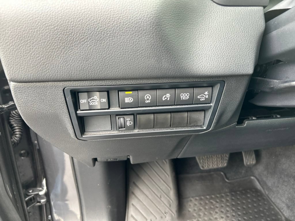 Used 2023 Toyota Tundra Limited AWD/4WD image 14