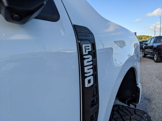 Certified 2026 Ford F250 Lariat w/ Black Appearance Package AWD/4WD image 13
