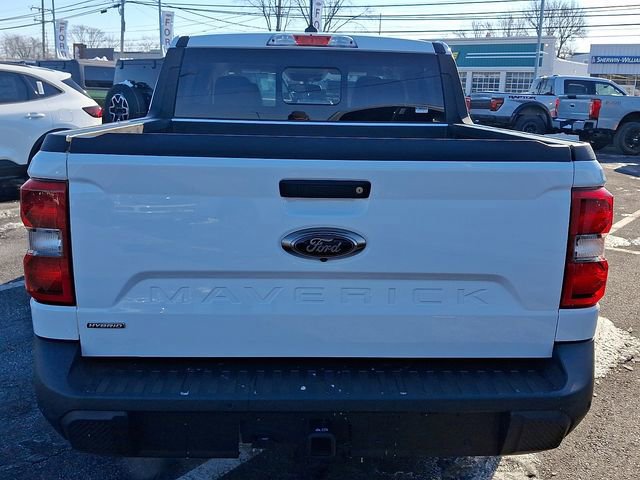 Certified 2024 Ford Maverick Lariat w/ Black Appearance Package image 3