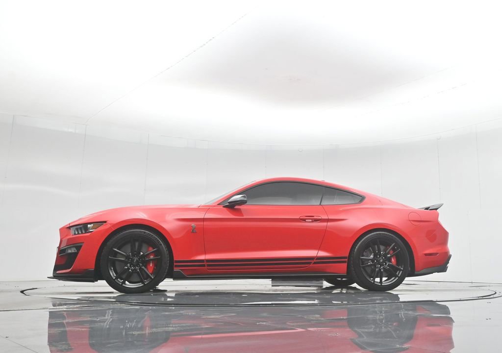 Certified 2021 Ford Mustang Shelby GT500 w/ Technology Package image 25