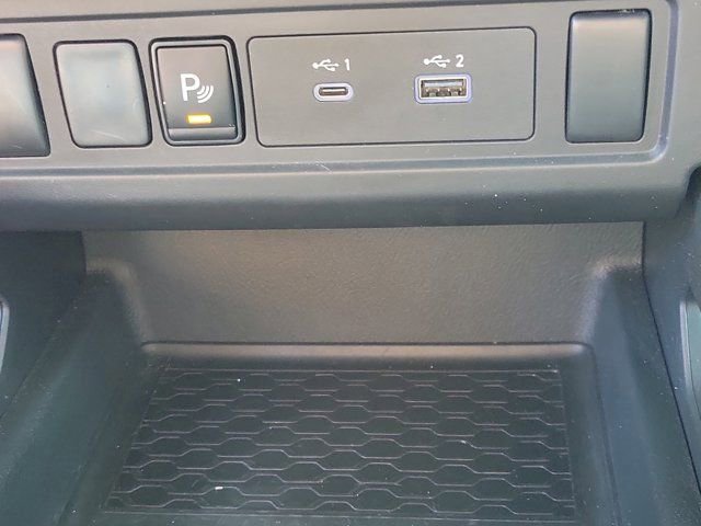 Used 2025 Nissan Frontier S RWD image 27