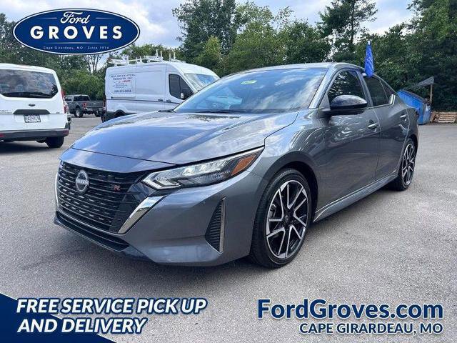 Used 2025 Nissan Sentra SR w/ SR Premium Package image 5