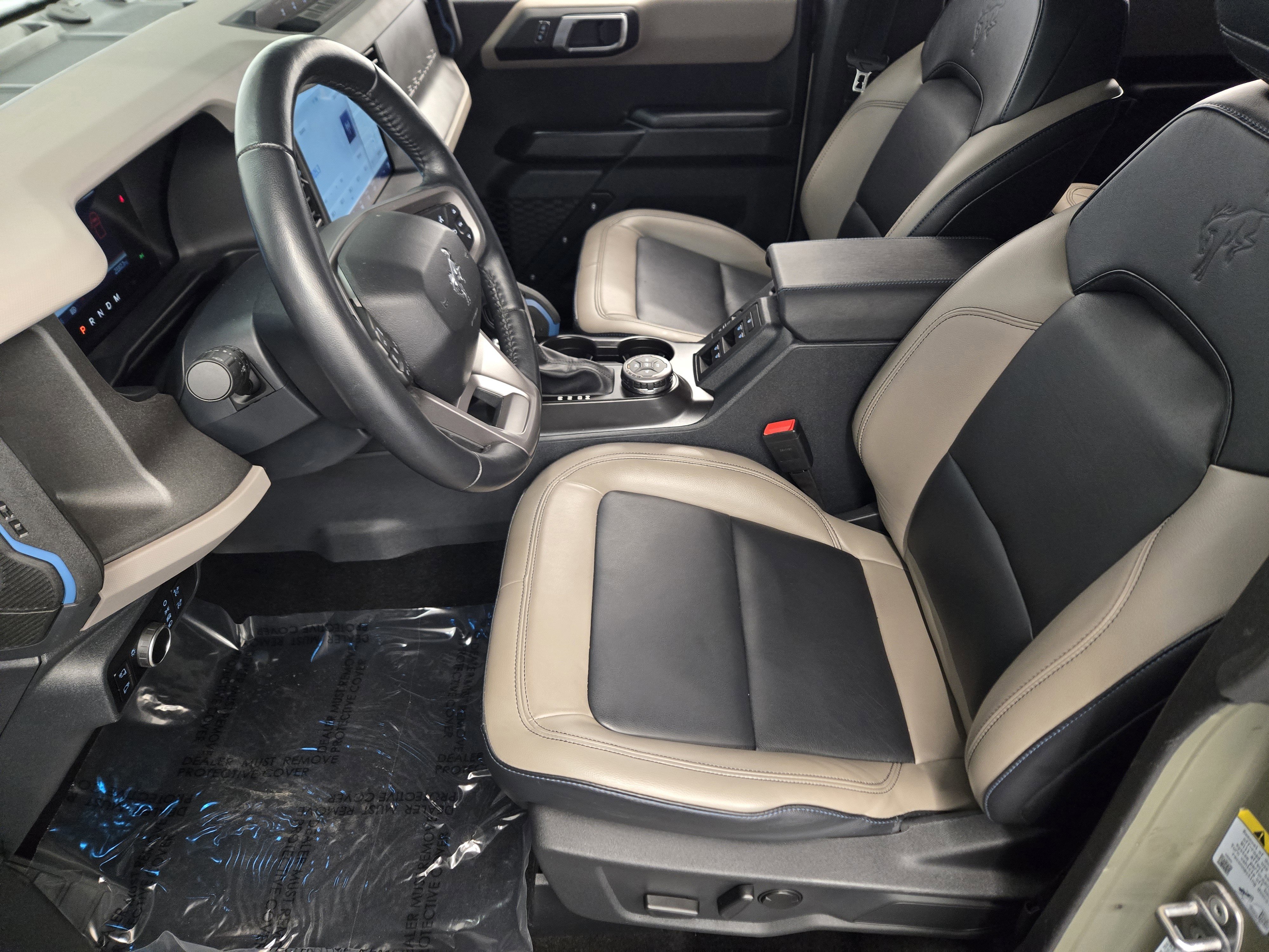 Certified 2024 Ford Bronco Wildtrak image 12