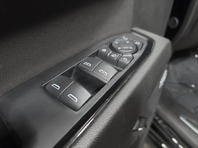 Used 2024 GMC Sierra 2500 AT4 w/ Technology Package AWD/4WD image 26