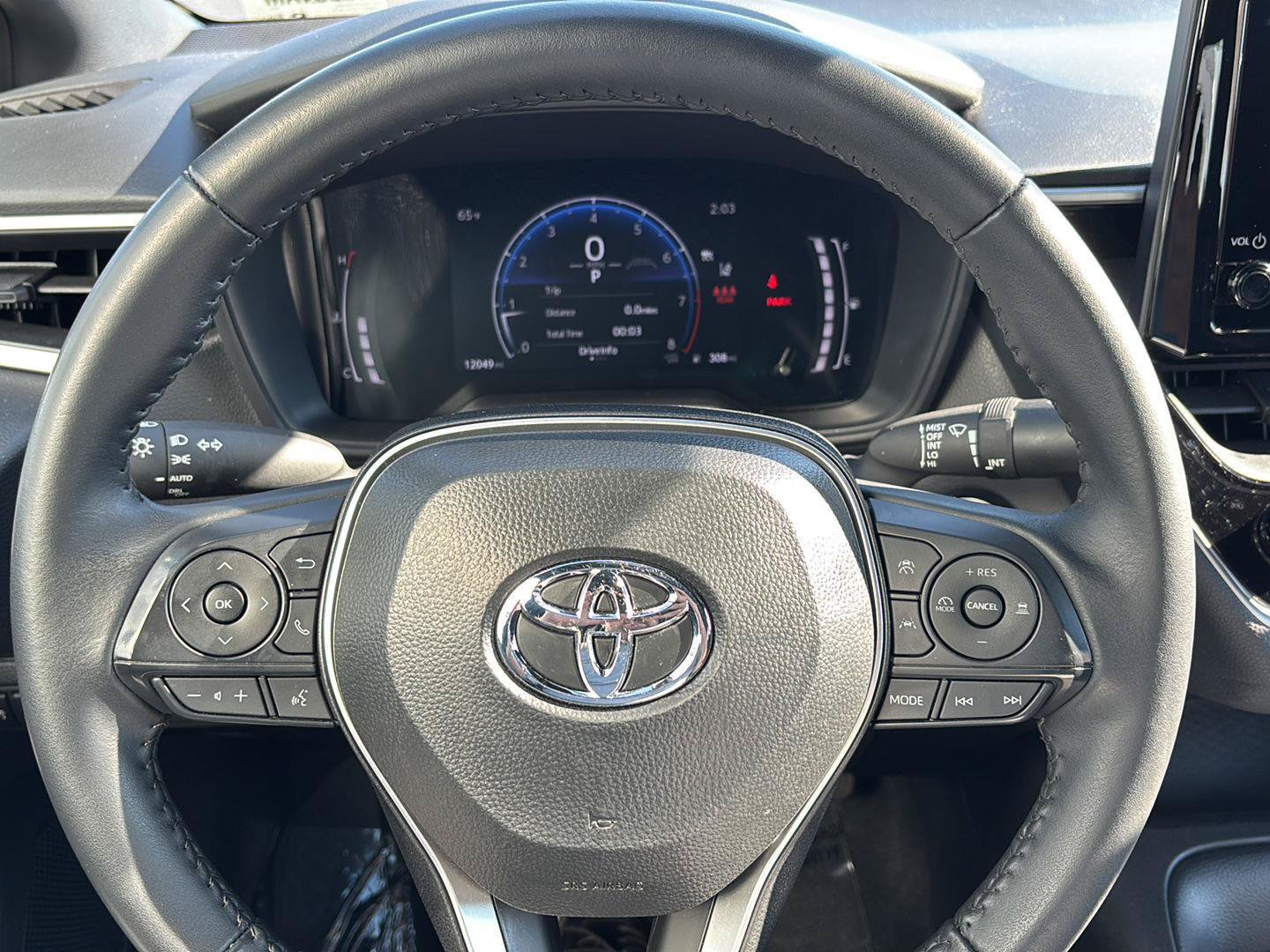 Used 2026 Toyota Corolla SE FWD image 17