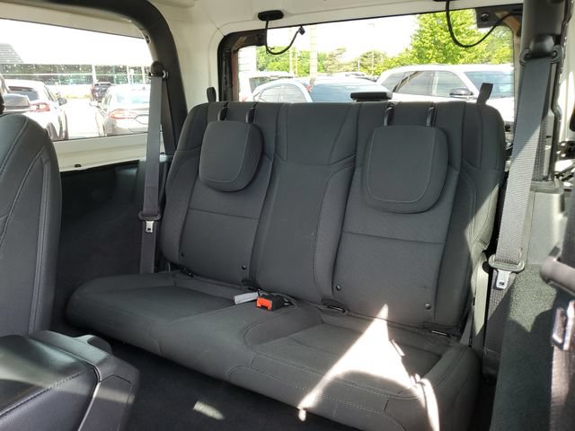 Used 2022 Jeep Wrangler Sport AWD/4WD image 24