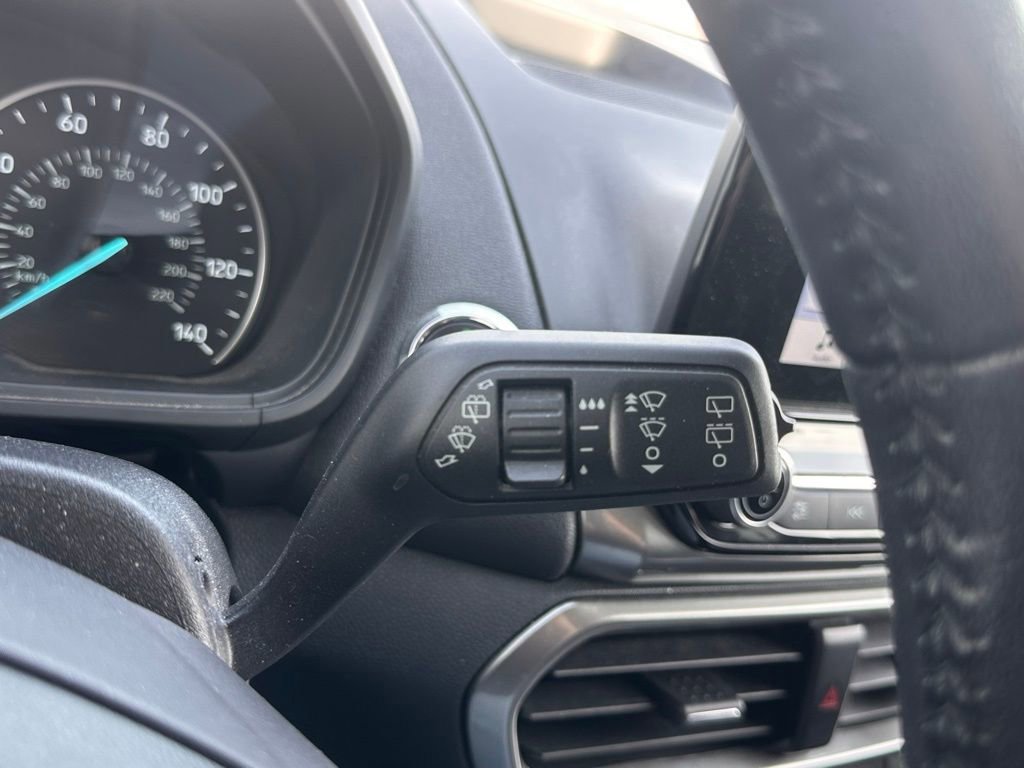 Certified 2018 Ford EcoSport SE image 28