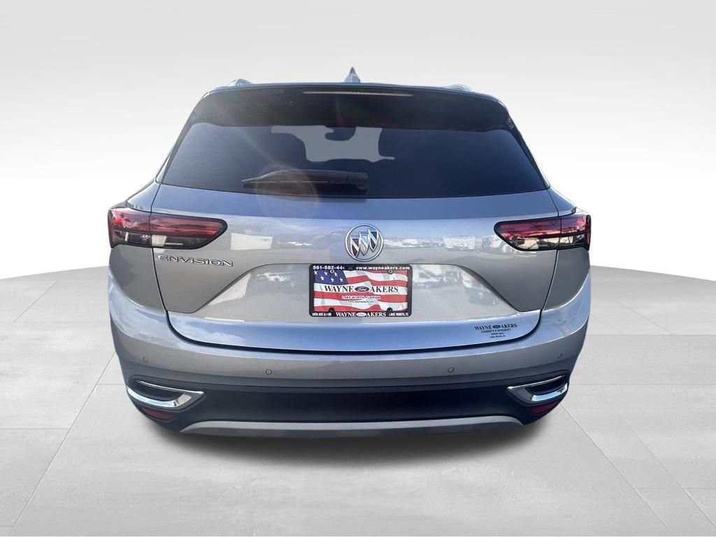 Used 2023 Buick Envision Essence image 4