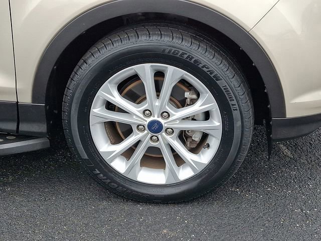 Certified 2018 Ford Escape SE w/ Ford Safe & Smart Package image 8