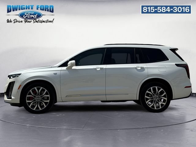 Used 2024 Cadillac XT6 Sport w/ Technology Package AWD/4WD image 2