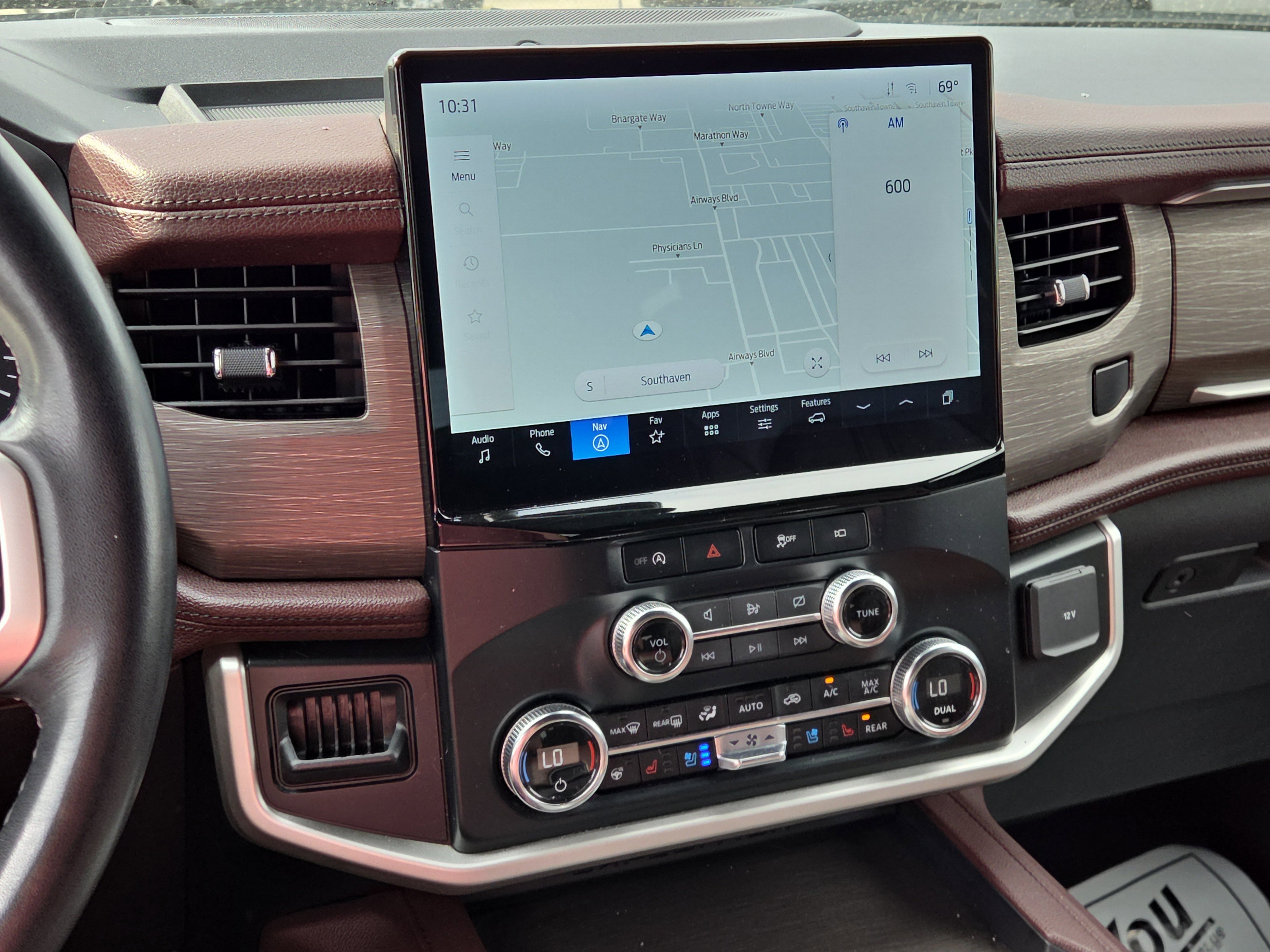 Certified 2024 Ford Expedition Max Limited AWD/4WD image 26