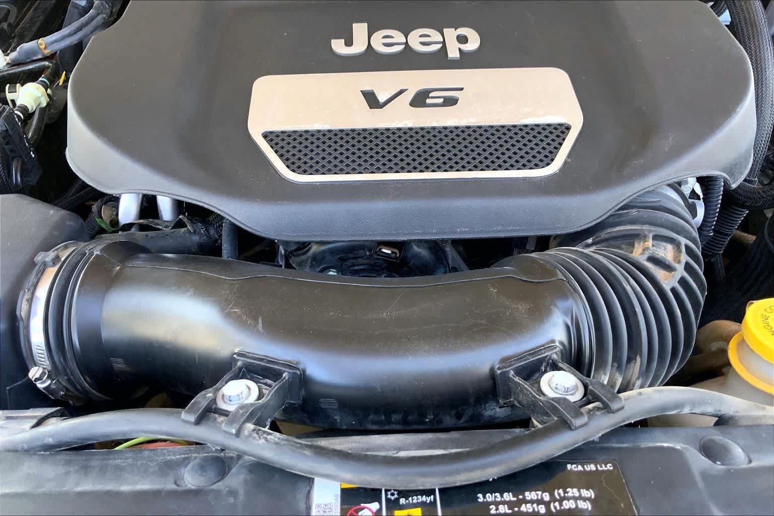 Used 2017 Jeep Wrangler Sport AWD/4WD image 33