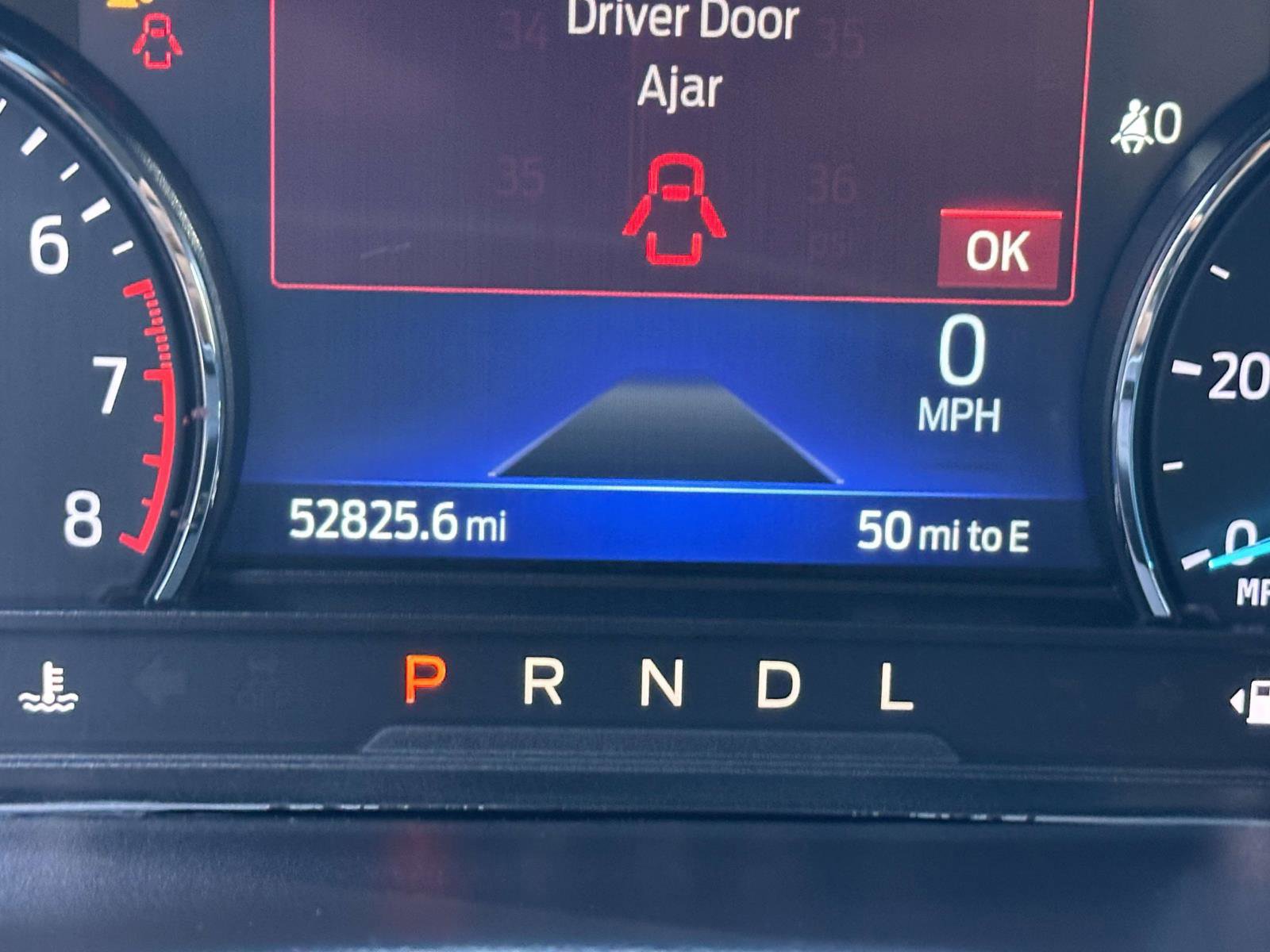 Certified 2022 Ford Explorer XLT w/ Equipment Group 202A AWD/4WD image 26