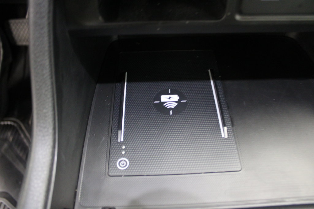 Used 2024 Honda Pilot Touring image 29
