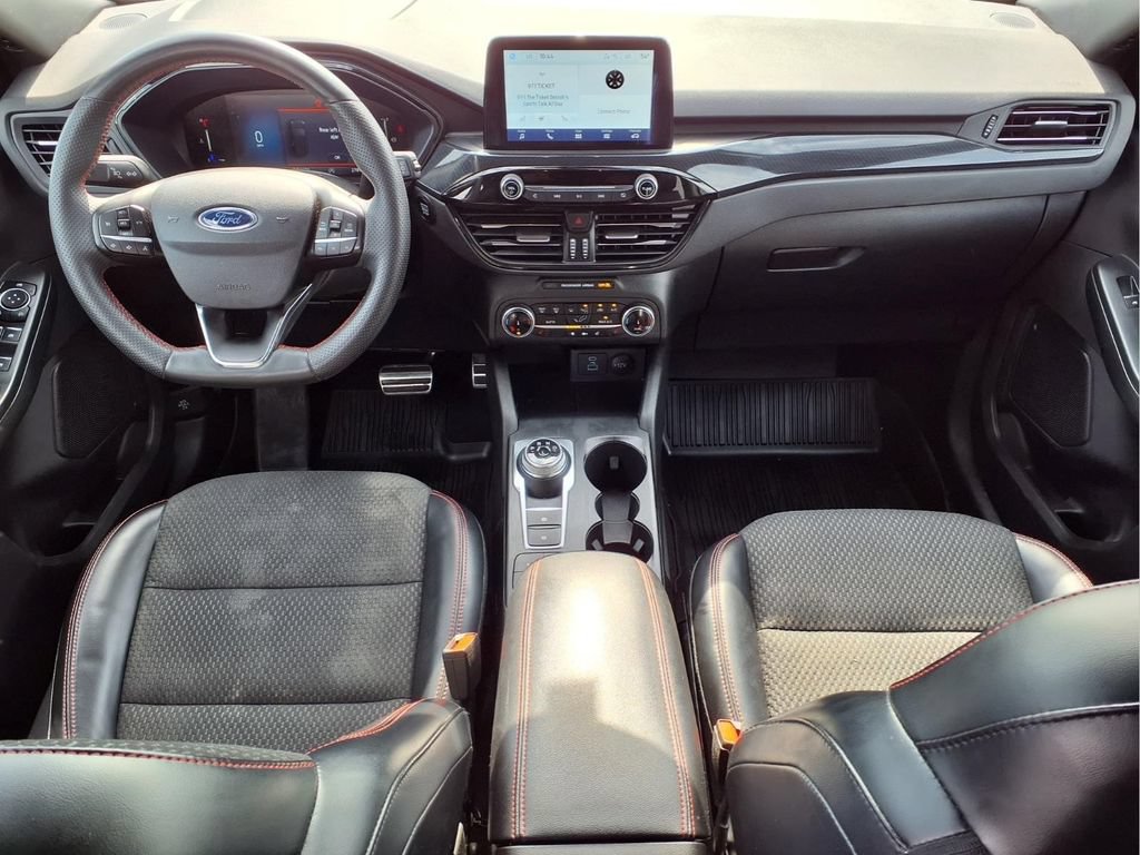 Certified 2023 Ford Escape ST-Line AWD/4WD image 11