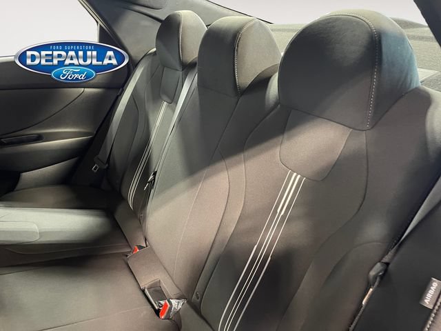 Used 2025 Hyundai Elantra Sport FWD image 17