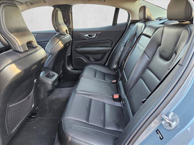 Used 2024 Volvo S60 B5 Core FWD image 12