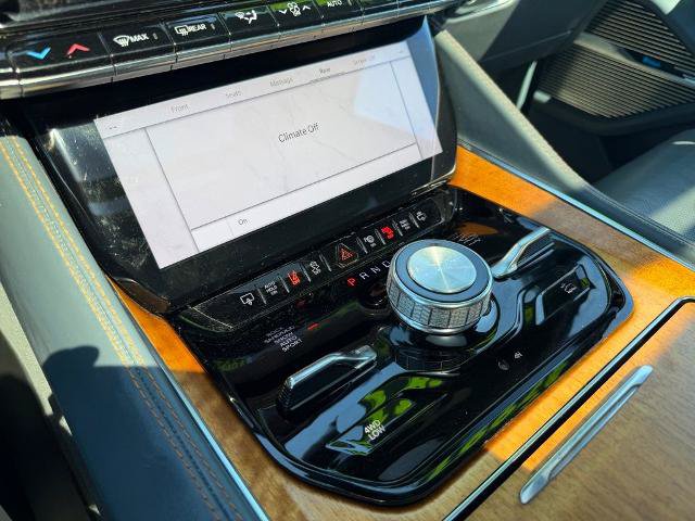 Used 2022 Jeep Grand Wagoneer Series II w/ Convenience Group III AWD/4WD image 23