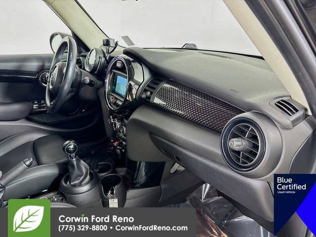 Used 2019 MINI Cooper S w/ Signature Upholstery Package image 29