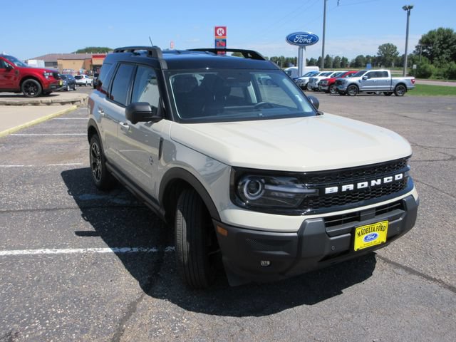 Certified 2025 Ford Bronco Sport Outer Banks AWD/4WD image 7