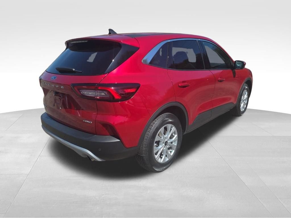 Certified 2023 Ford Escape Active w/ Tech Pack #2 image 3