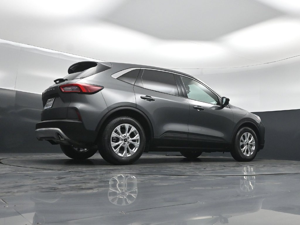 Certified 2023 Ford Escape Active w/ Tech Pack #2 FWD image 50