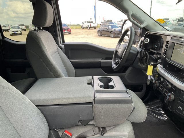 Certified 2025 Ford F350 XLT AWD/4WD image 15