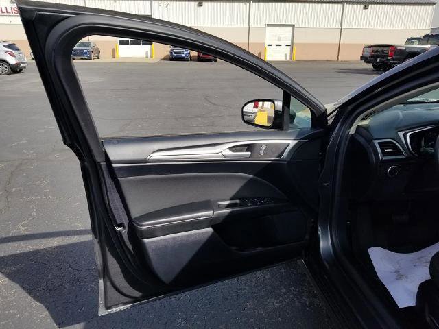 Certified 2020 Ford Fusion SE image 10