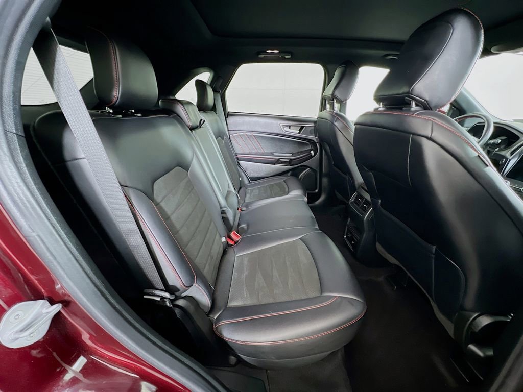 Certified 2022 Ford Edge ST-Line image 31