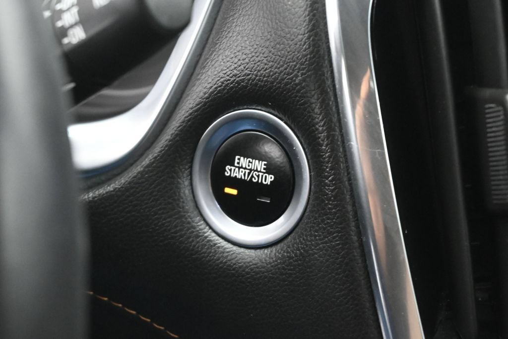 Used 2020 Chevrolet Traverse LT w/ LT Premium Package FWD image 14