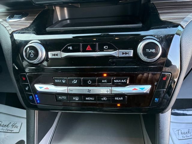 Certified 2023 Ford Explorer Limited w/ Equipment Group 301A image 5