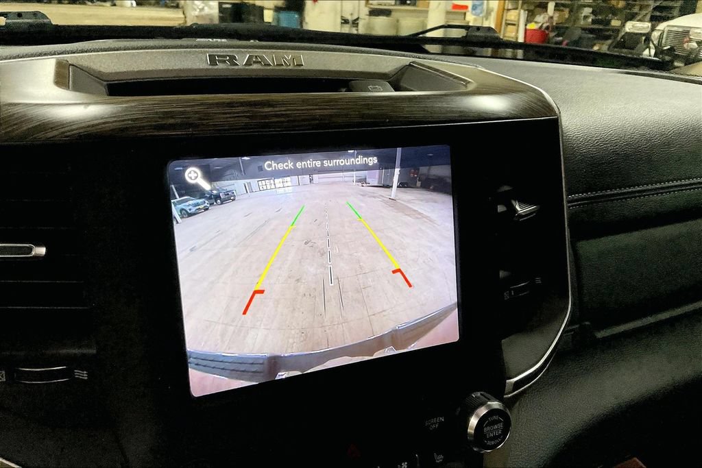 Used 2020 RAM 1500 Laramie AWD/4WD image 20