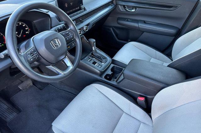 Used 2023 Honda CR-V EX image 2