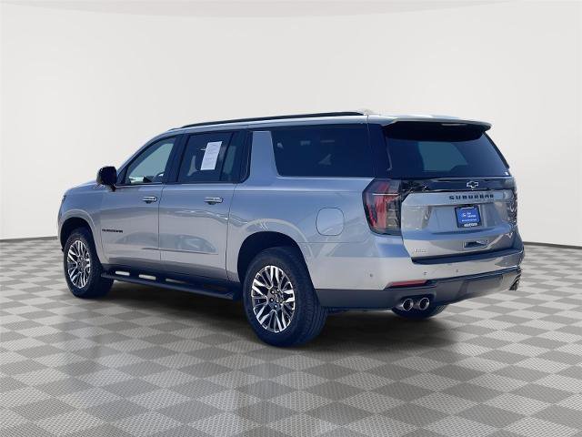 Used 2025 Chevrolet Suburban Z71 AWD/4WD image 9