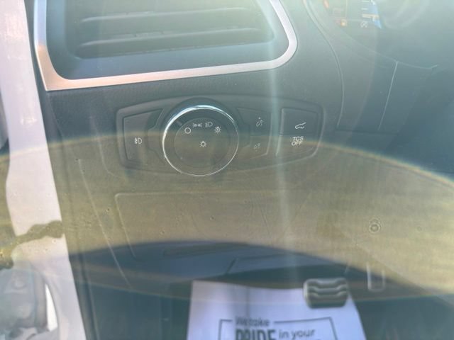 Certified 2022 Ford Edge ST-Line w/ Class II Trailer Tow Package AWD/4WD image 18