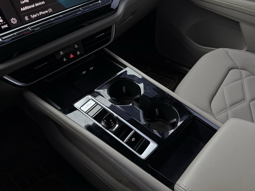 Used 2024 Volkswagen Atlas SE image 20