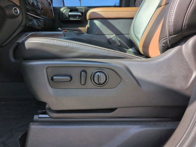 Used 2021 Chevrolet Silverado 1500 High Country image 21