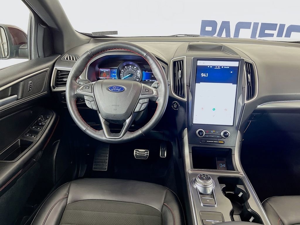 Certified 2022 Ford Edge ST-Line image 27