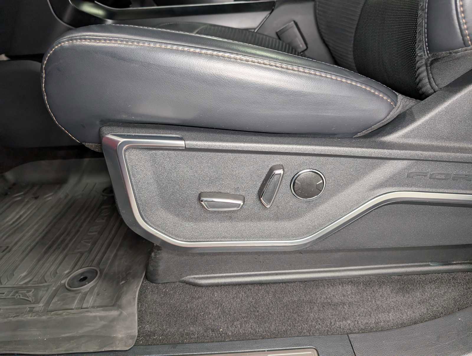 Certified 2023 Ford F150 Raptor image 43