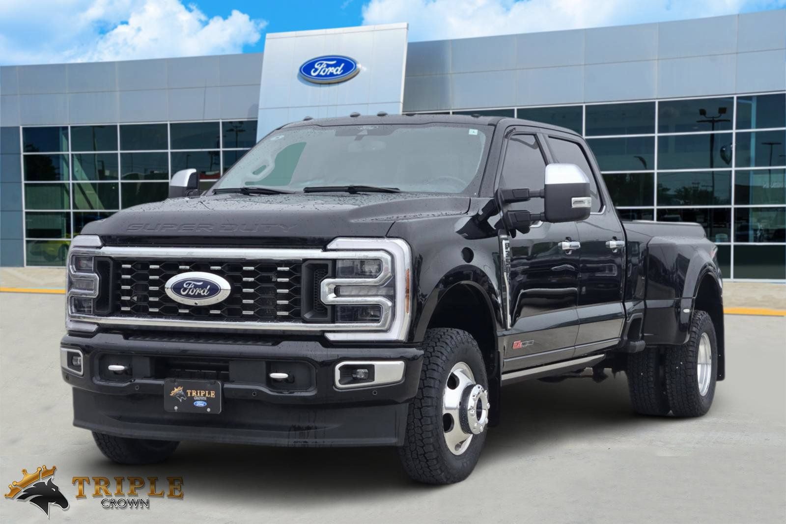 Certified 2024 Ford F350 Limited w/ FX4 Off-Road Package AWD/4WD image 2