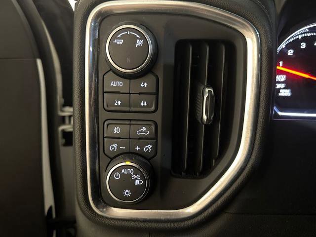 Used 2019 Chevrolet Silverado 1500 RST image 18