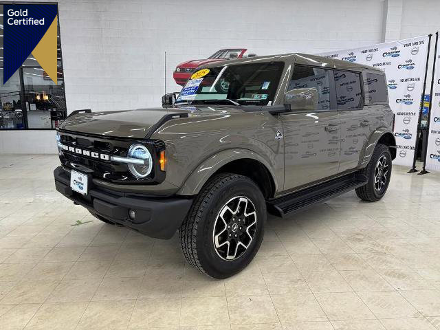 Certified 2025 Ford Bronco Outer Banks AWD/4WD image 1