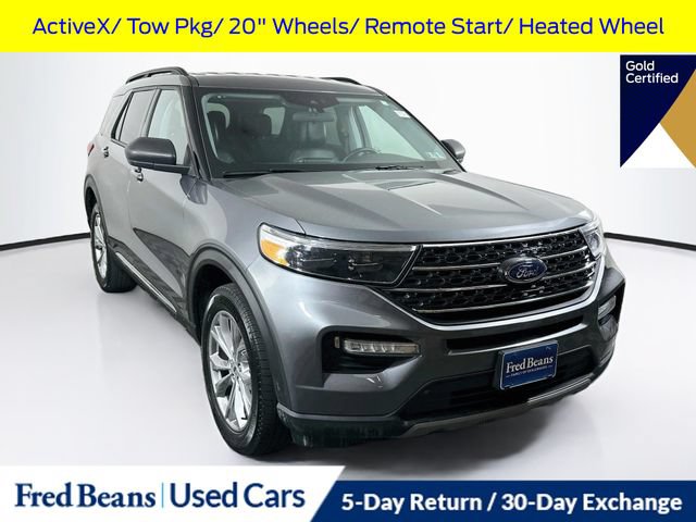 Certified 2023 Ford Explorer XLT w/ Equipment Group 202A AWD/4WD image 1