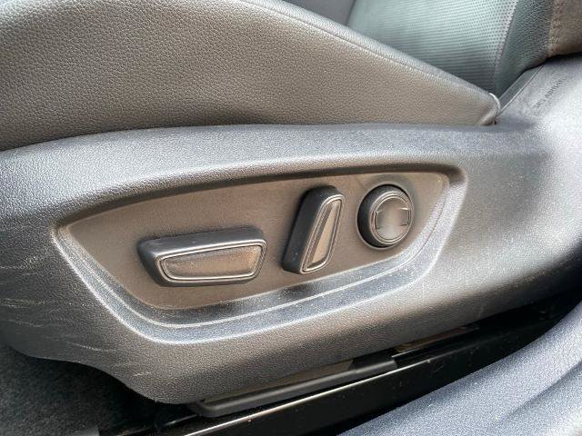 Used 2025 Toyota Camry XLE FWD image 16