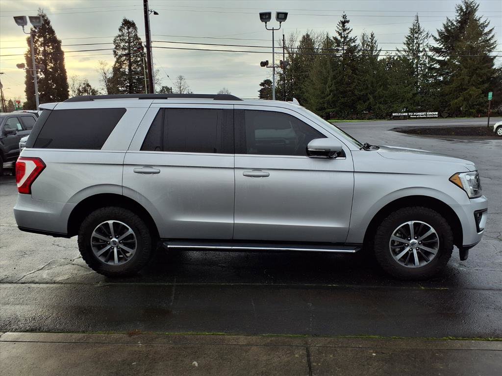 Certified 2019 Ford Expedition XLT w/ Equipment Group 202A image 4