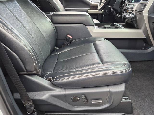 Certified 2022 Ford F250 Lariat w/ Black Appearance Package AWD/4WD image 20